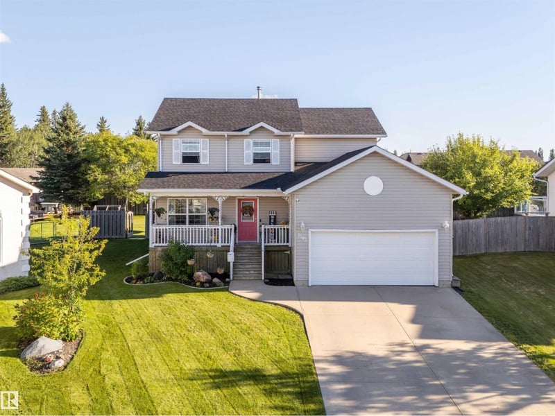 2502 6 AV, Cold Lake, Alberta, T9M1M6, Cold Lake, Alberta — photo 1 of 5