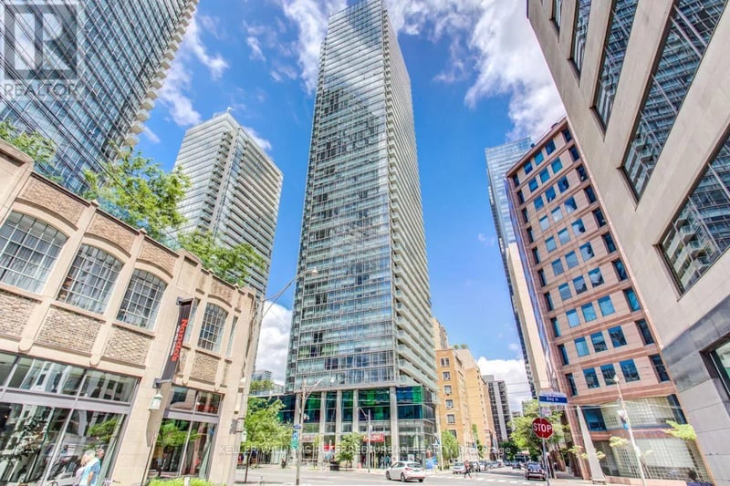 #3109 38 Grenville Street, Toronto (Bay Street Corridor), Ontario, M4Y1A5, Toronto (Bay Street Corridor), Ontario — photo 1 of 5