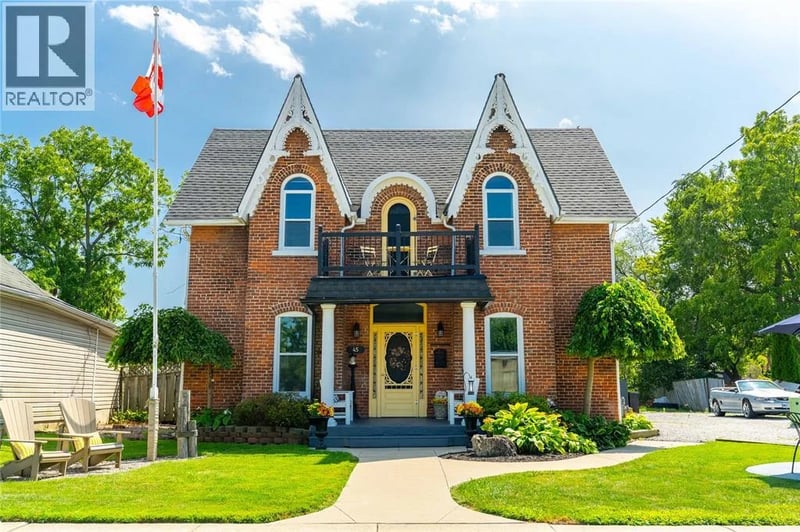 45 THOMPSON Street, St Clair, Ontario, N0N1H0, St Clair, Ontario — photo 1 of 5