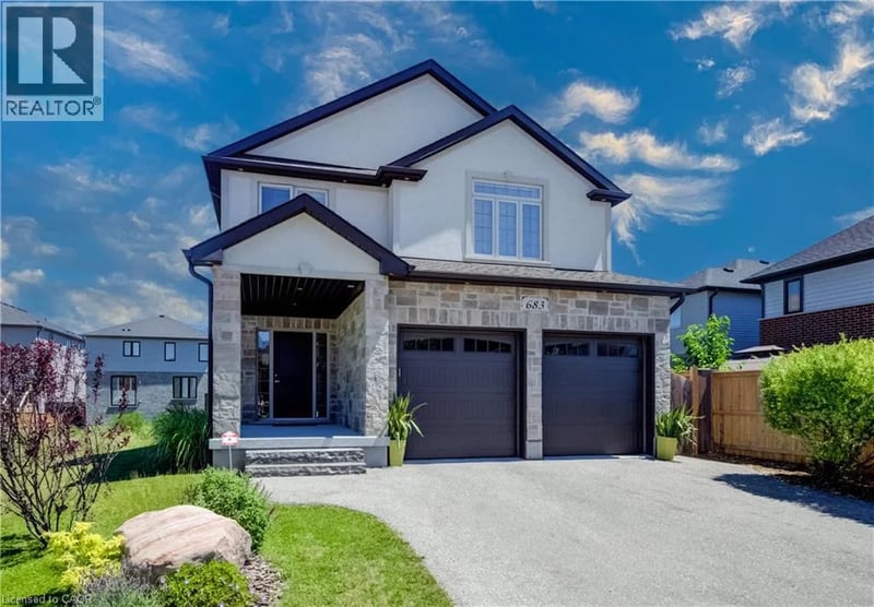 683 PELHAM Street, Waterloo, Ontario, N2K0C2, Waterloo, Ontario — photo 1 of 5