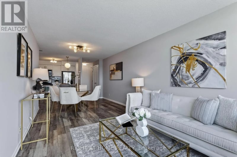 #1417 185 Legion Road North, Toronto (Mimico), Ontario, M8Y0A1, Toronto (Mimico), Ontario — photo 1 of 5
