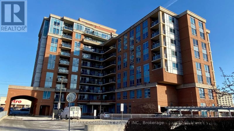 #308 2772 Keele Street, Toronto (Downsview-Roding-CFB), Ontario, M3M0A3, Toronto (Downsview-Roding-CFB), Ontario — photo 1 of 5