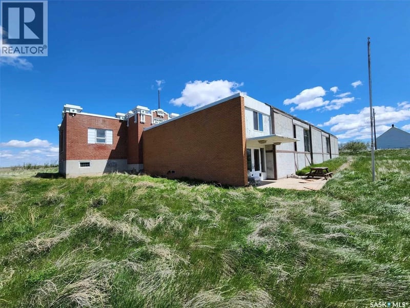 113 1st AVENUE, Mankota Rm No. 45, Saskatchewan, S0H2T0, Mankota Rm No. 45, Saskatchewan — photo 1 of 5