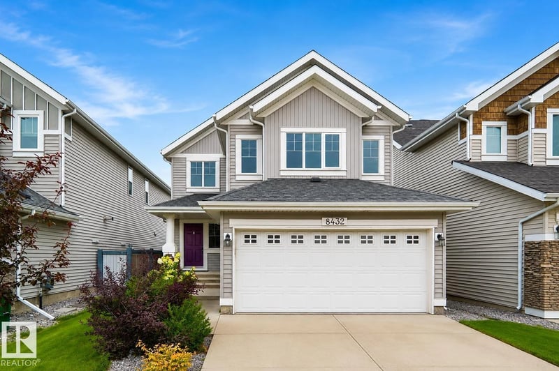 8432 18 AV SW, Edmonton, Alberta, T5K2L6, Edmonton, Alberta — photo 1 of 5