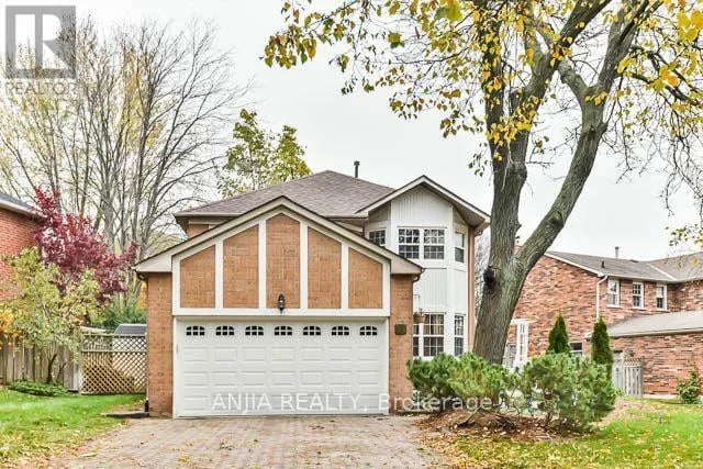 11 Berkeley Court, Markham (Unionville), Ontario, L3R6M4, Markham (Unionville), Ontario — photo 1 of 5