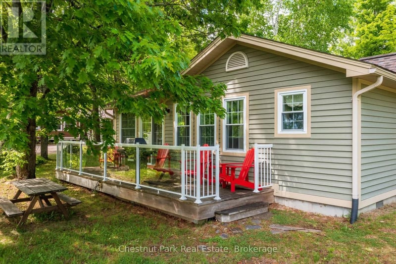 #106-7 1052 RAT BAY Road, Lake of Bays (Franklin), Ontario, P1H2J6, Lake of Bays (Franklin), Ontario — photo 1 of 5