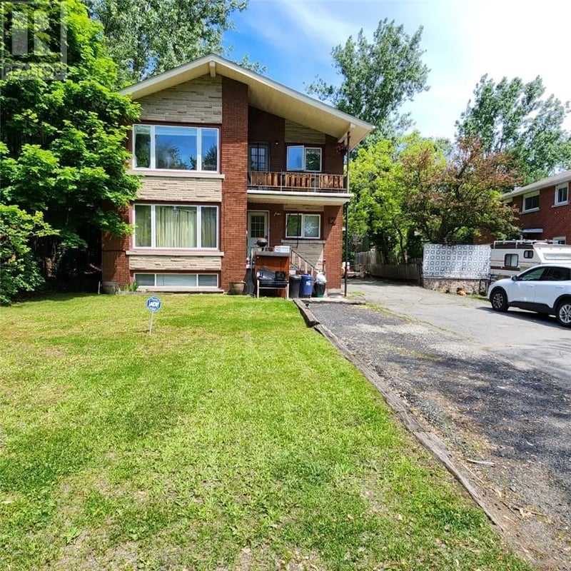 50 Albany Street, Sudbury, Ontario, P3C2Z5, Sudbury, Ontario — photo 1 of 5