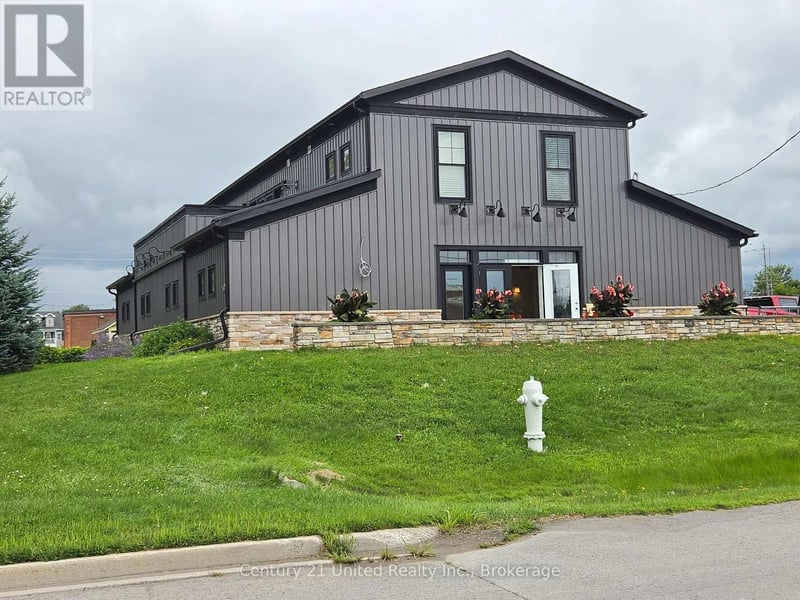628 Ontario Street, Cobourg, Ontario, K9A3C4, Cobourg, Ontario — photo 1 of 5