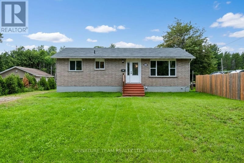 189 Schwanz Road, Petawawa, Ontario, K8H1Y6, Petawawa, Ontario — photo 1 of 5
