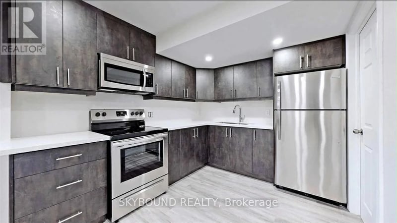 #BSMT 3461 Park Heights Way, Mississauga (Churchill Meadows), Ontario, L5M0V5, Mississauga (Churchill Meadows), Ontario — photo 1 of 5