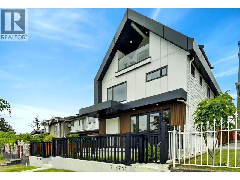 #1 2741 7TH Avenue, Vancouver, British Columbia, V5M1T8, Vancouver, British Columbia — photo 1 of 5
