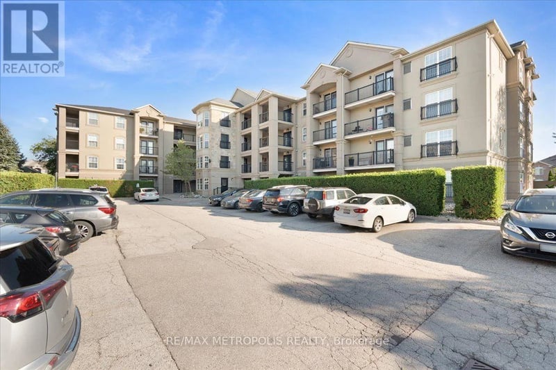 #307 1487 Maple Avenue, Milton (DE Dempsey), Ontario, L9T0B7, Milton (DE Dempsey), Ontario — photo 1 of 5
