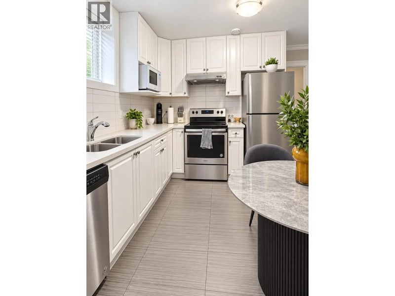 2127 E 46TH AVENUE, Vancouver, British Columbia, V5P1P3, Vancouver, British Columbia — photo 1 of 5