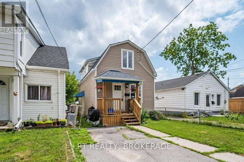 13 Kingscourt Avenue, Kingston (East of Sir John A. Blvd), Ontario, K7K4N6, Kingston (East of Sir John A. Blvd), Ontario — photo 1 of 5