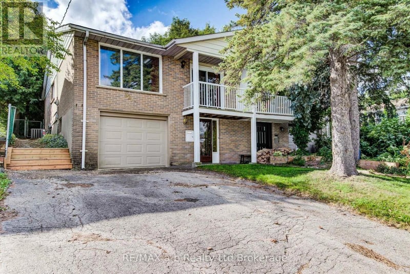 321 Bluevale Street North, Waterloo, Ontario, N2J4H6, Waterloo, Ontario — photo 1 of 5