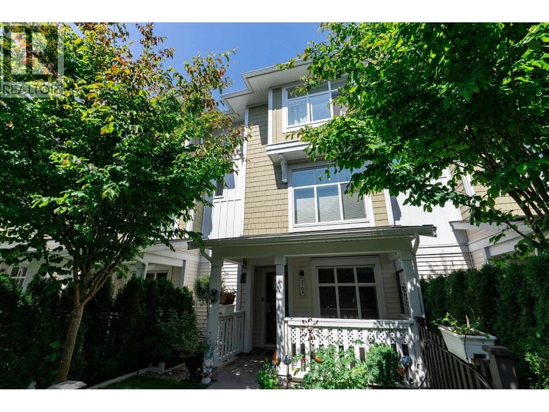 #2104 11295 PAZARENA Place, Maple Ridge, British Columbia, V2X4K9, Maple Ridge, British Columbia — photo 1 of 5