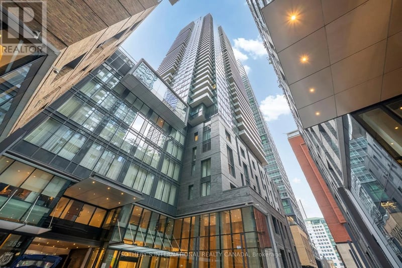 #3208 125 Blue Jays Way, Toronto (Waterfront Communities), Ontario, M5V0N5, Toronto (Waterfront Communities), Ontario — photo 1 of 5