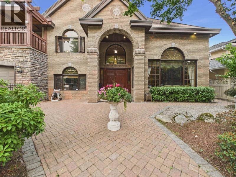 8760 WHEELER Road, Richmond, British Columbia, V6Y2M5, Richmond, British Columbia — photo 1 of 5
