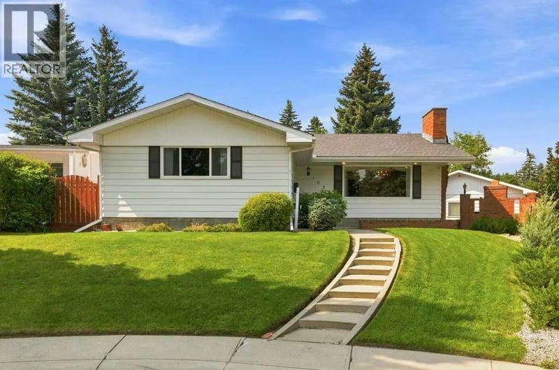 1032 Cannock Place Southwest, Calgary, Alberta, T2W1M7, Calgary, Alberta — photo 1 of 5