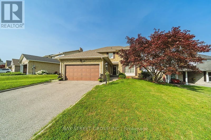 338 Prince of Wales Drive, Whitby (Blue Grass Meadows), Ontario, L1N6M9, Whitby (Blue Grass Meadows), Ontario — photo 1 of 5