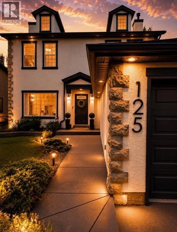 125 Discovery Place Southwest, Calgary, Alberta, T3H4N5, Calgary, Alberta — photo 1 of 5