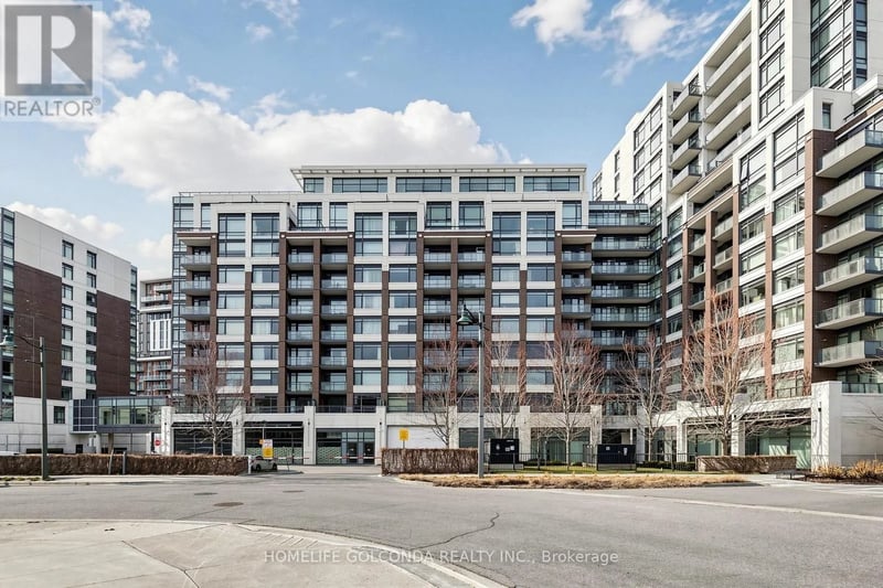 #904 8110 Birchmount Road, Markham (Unionville), Ontario, L6G0E3, Markham (Unionville), Ontario — photo 1 of 5