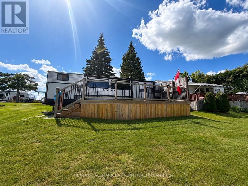 ##2 1280 Gail Park Drive North, Selwyn, Ontario, K0L1T0, Selwyn, Ontario — photo 1 of 5