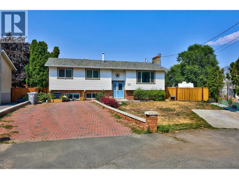 1570 HAPPYVALE Place, Kamloops, British Columbia, V2B7T9, Kamloops, British Columbia — photo 1 of 5