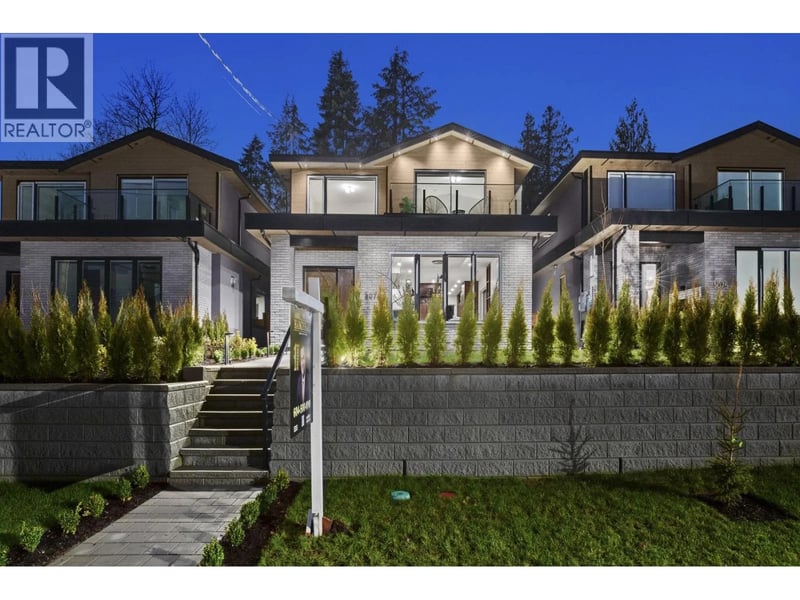3073 FROMME Road, North Vancouver, British Columbia, V7K2C8, North Vancouver, British Columbia — photo 1 of 5