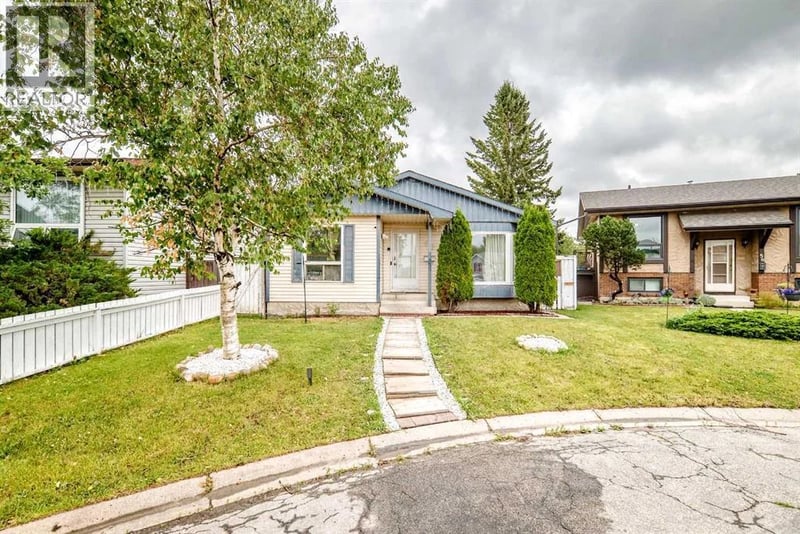 60 Falmere Court Northeast, Calgary, Alberta, t3j2z6, Calgary, Alberta — photo 1 of 5