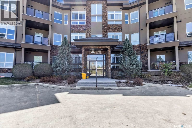 231 2710 Main STREET, Saskatoon, Saskatchewan, S7H0M3, Saskatoon, Saskatchewan — photo 1 of 5