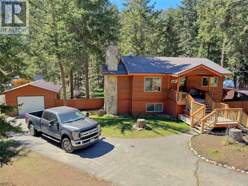 2255 Old Hedley Road, Princeton, British Columbia, V0X1W0, Princeton, British Columbia — photo 1 of 5