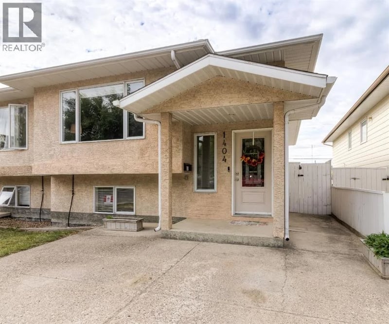 1404 16 Avenue South, Lethbridge, Alberta, T1K0Y5, Lethbridge, Alberta — photo 1 of 5