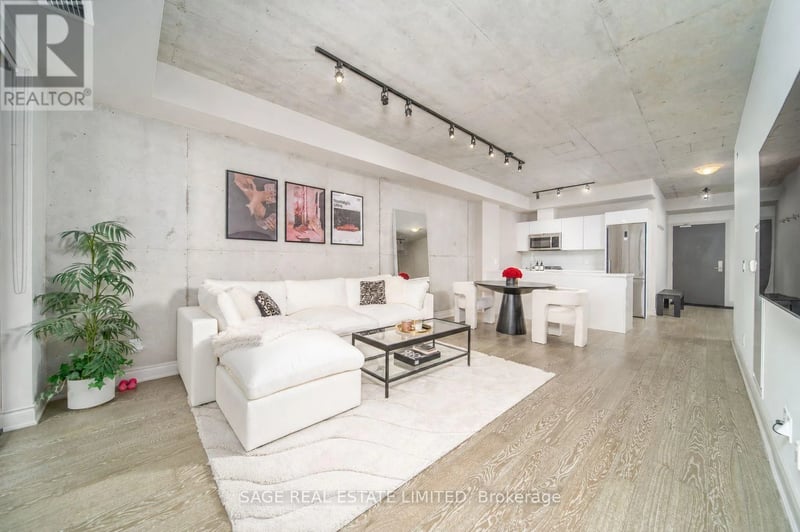 #320 608 RICHMOND Street West, Toronto (Waterfront Communities), Ontario, M5V0N9, Toronto (Waterfront Communities), Ontario — photo 1 of 5