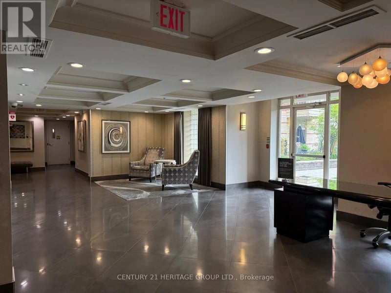 #202 451 Rosewell Avenue, Toronto (Lawrence Park South), Ontario, M4R2H8, Toronto (Lawrence Park South), Ontario — photo 1 of 5