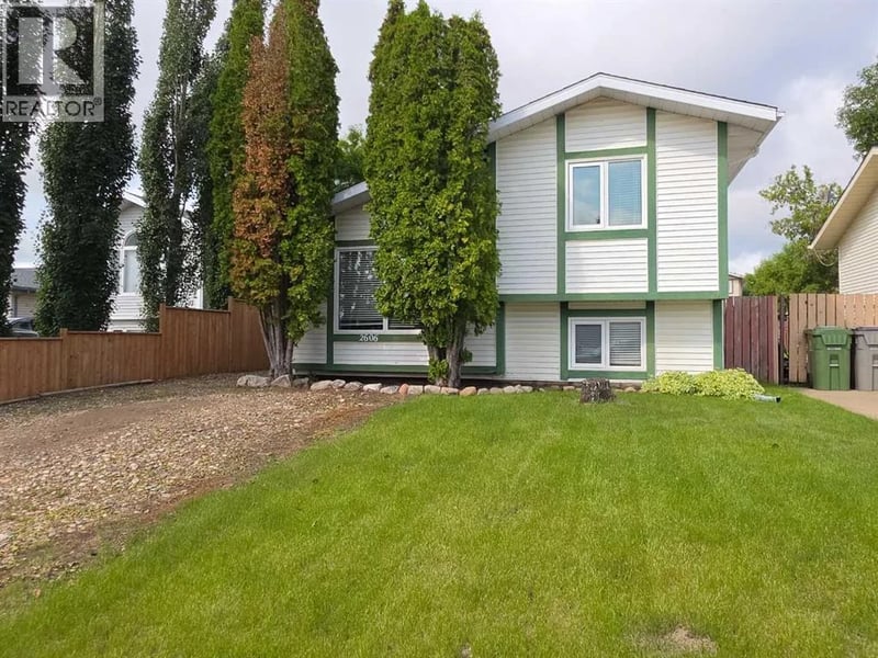 2606 46th Avenue, Lloydminster, Saskatchewan, S9V1S3, Lloydminster, Saskatchewan — photo 1 of 5
