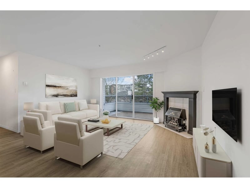 #205 5377 201A Street, Langley, British Columbia, V3A1S7, Langley, British Columbia — photo 1 of 5