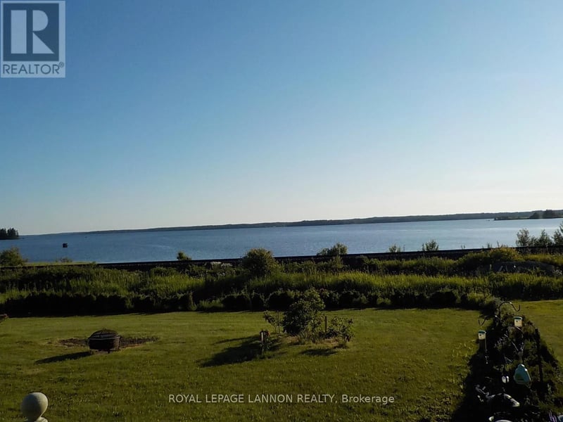 102 Kenogami Road, Greenstone (TB-96), Ontario, P0T2A0, Greenstone (TB-96), Ontario — photo 1 of 5