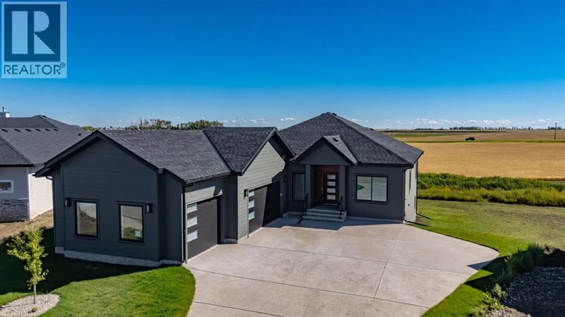 232 Red Tail Ridge Southeast, High River, Alberta, T1V0J8, High River, Alberta — photo 1 of 5