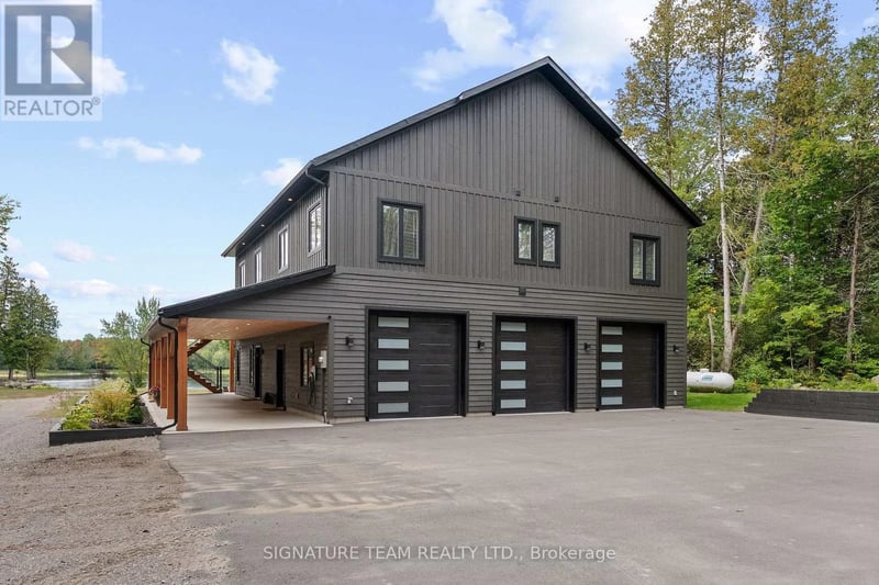 777 Rapid Road, Whitewater Region, Ontario, K0J2L0, Whitewater Region, Ontario — photo 1 of 5