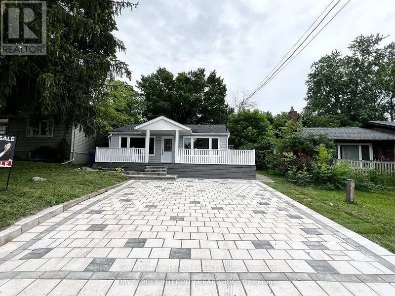 29 Balson Boulevard, Whitchurch-Stouffville, Ontario, L4A7X3, Whitchurch-Stouffville, Ontario — photo 1 of 5