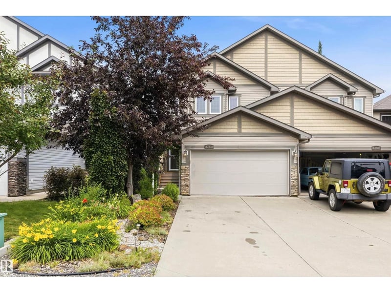 17332 6 AV SW, Edmonton, Alberta, T6W2A7, Edmonton, Alberta — photo 1 of 5