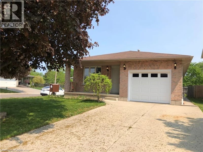 #Lower 3 LANCER Court, Hamilton, Ontario, L9B2B1, Hamilton, Ontario — photo 1 of 5