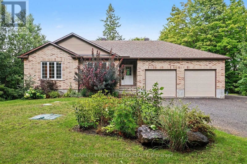 160 Northcote Drive, Beckwith, Ontario, K7C0C4, Beckwith, Ontario — photo 1 of 5