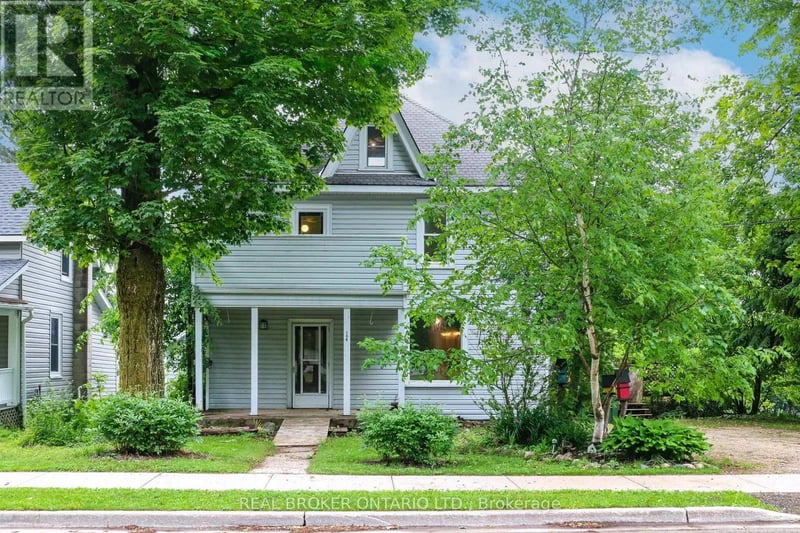 104 Isla Street, Grey Highlands, Ontario, N0C1H0, Grey Highlands, Ontario — photo 1 of 5