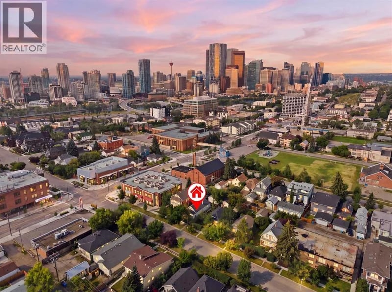 211 7 Street Northeast, Calgary, Alberta, T2E4C1, Calgary, Alberta — photo 1 of 5