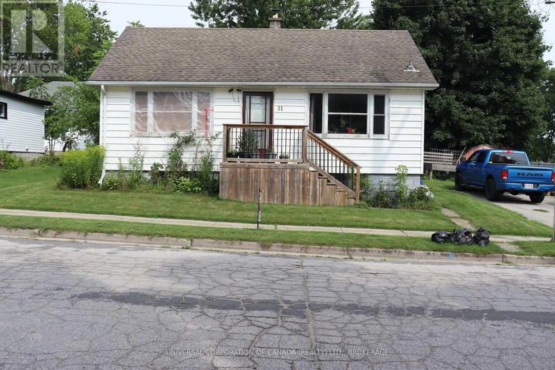 31 Myrtle Street, Aylmer, Ontario, N5H2H1, Aylmer, Ontario — photo 1 of 5