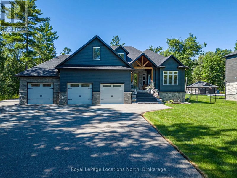 26 Spruce Street, Tiny, Ontario, L0L1P1, Tiny, Ontario — photo 1 of 5