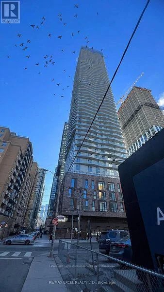 #2210 100 Dalhousie Street, Toronto (Church-Yonge Corridor), Ontario, M5B0C7, Toronto (Church-Yonge Corridor), Ontario — photo 1 of 5