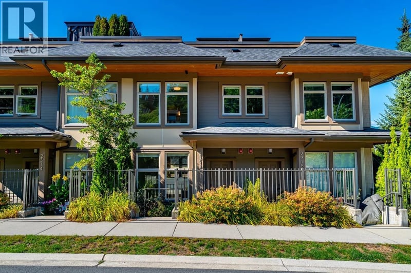 2316 ST. ANDREWS Street, Port Moody, British Columbia, V3H2A8, Port Moody, British Columbia — photo 1 of 5